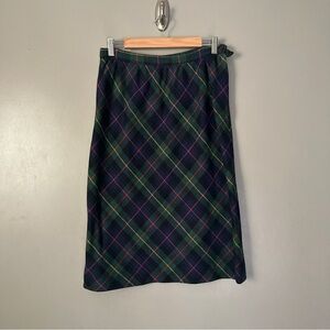 Vintage Prestige of Boston Plaid Skirt - Green and Red